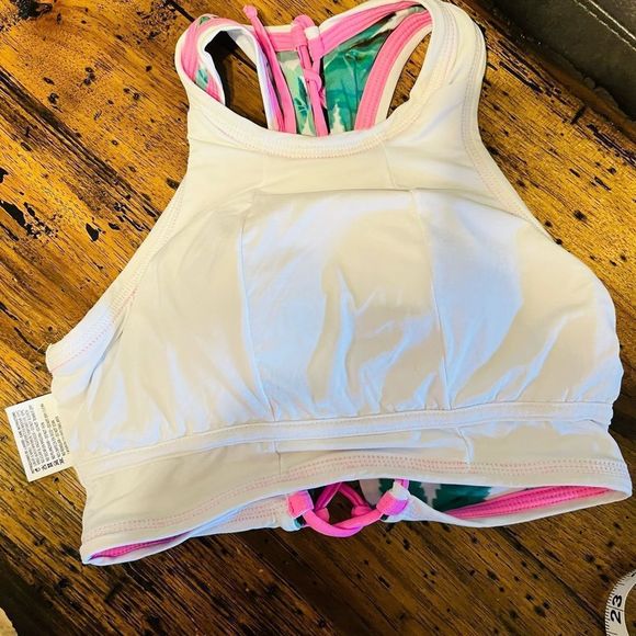 Beautiful Ancora palm leaves swim top laces up in back - Picture 3 of 5